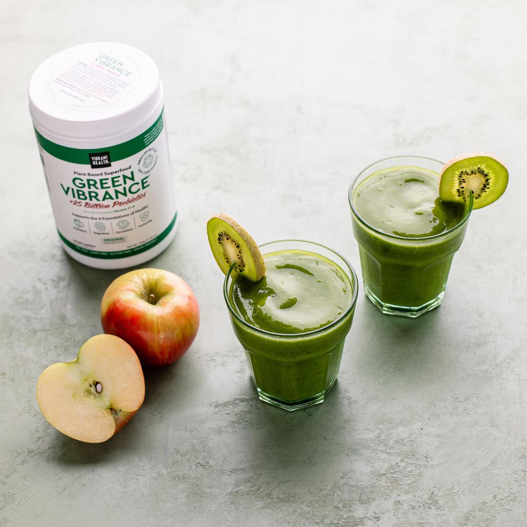 Apple Kiwi Kale Smoothie