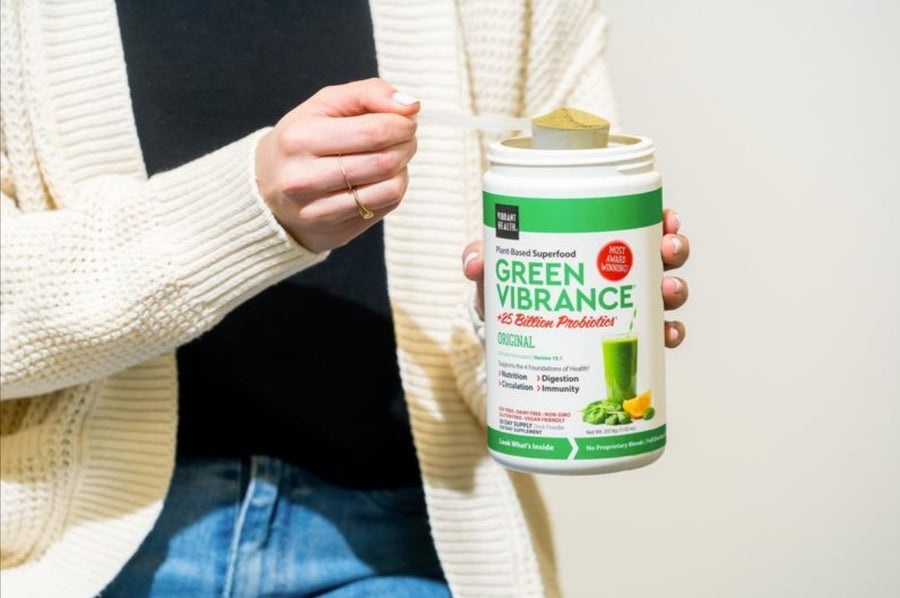 Green Vibrance VS Amazing Grass: Which Superfood Powder is Best?