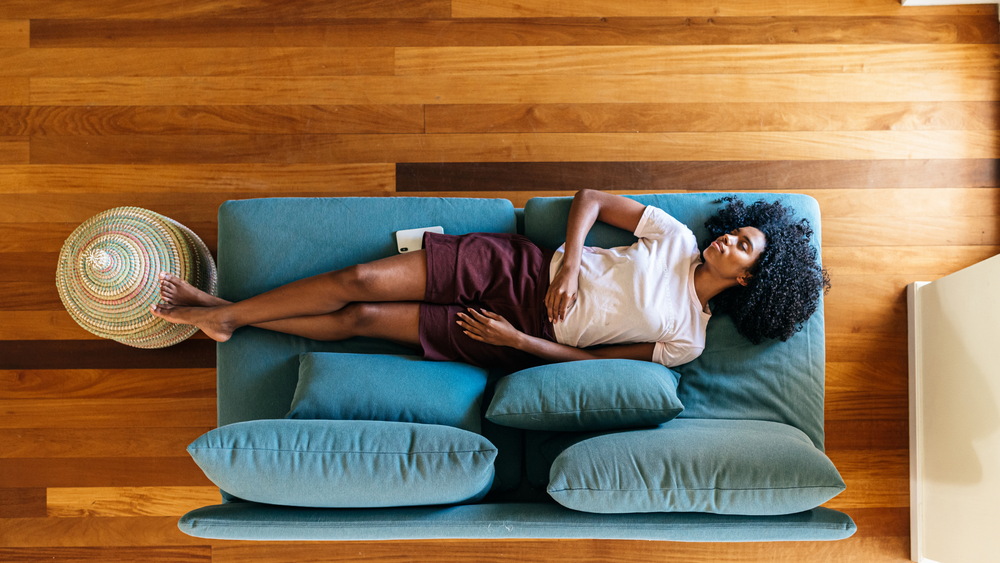 4 Health Benefits of Napping and How to Get in the Mood for a Snooze